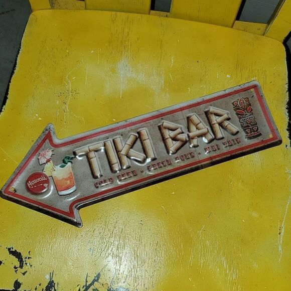 Tiki Bar Metal Arrow Sign New - Picture 1 of 2